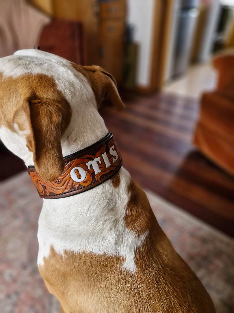 COWBOY - Western Themed Tooled Leather Dog Collar